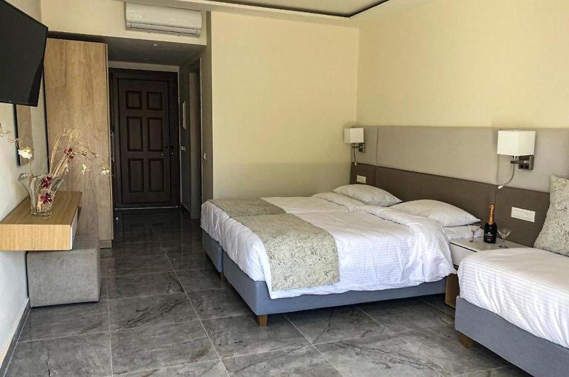 Athina Hotel آغيوس غيوريوس باغون المظهر الخارجي الصورة